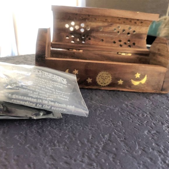 Incense Burner Moon Design 2 Refills - Picture 3 of 4